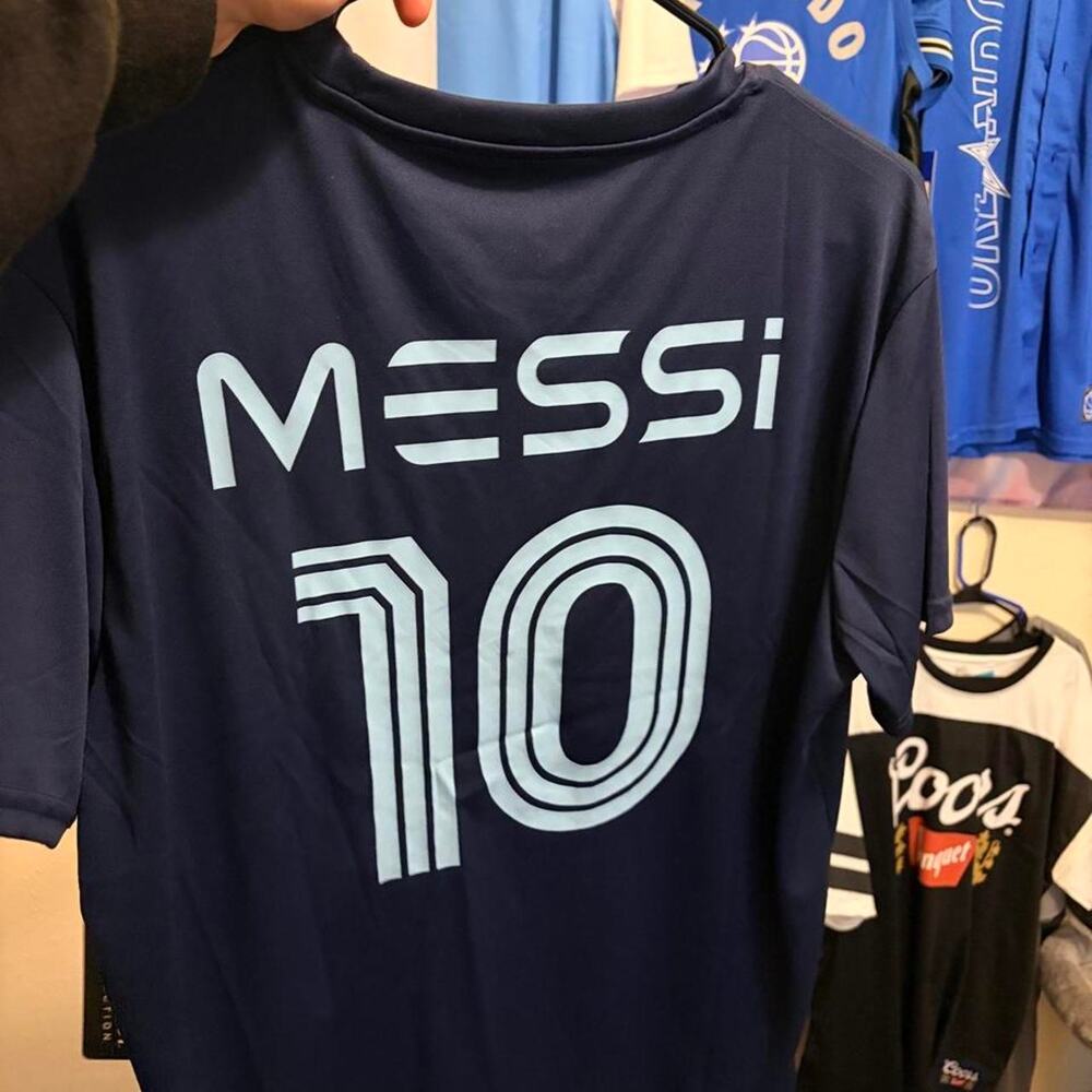 Argentina Lionel Messi #10 Soccer Shirt Jersey White/light Blue Size M